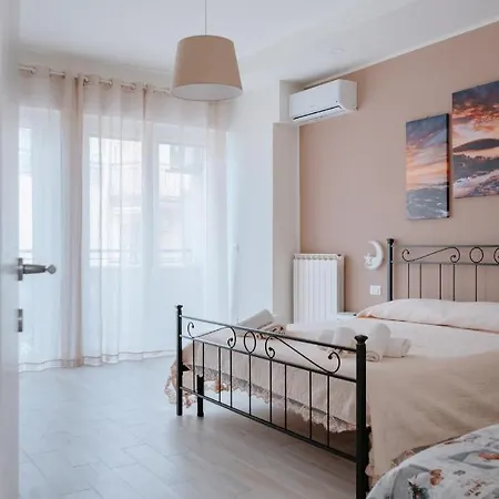 Donna Apollonia Apartment
