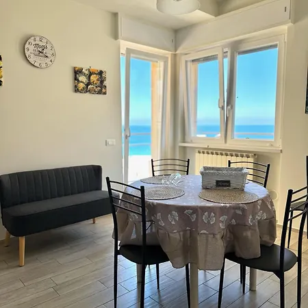 Donna Apollonia Apartment Monopoli
